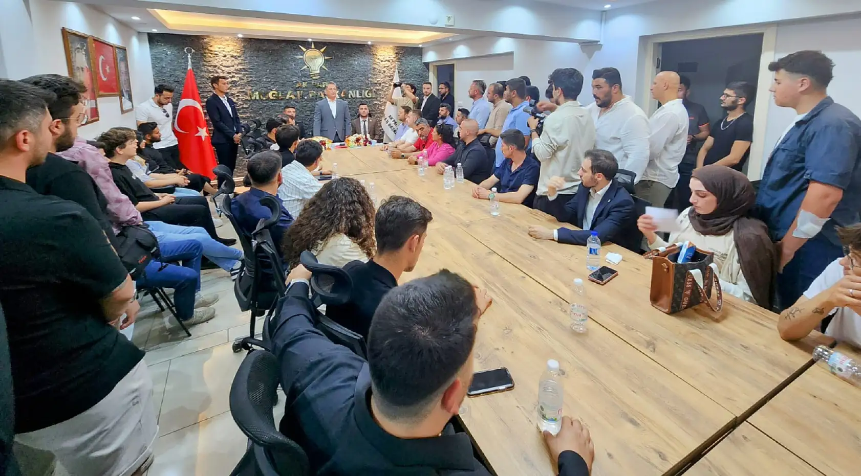 AK Gençlik Muğla'da Devir Teslim Yapıldı