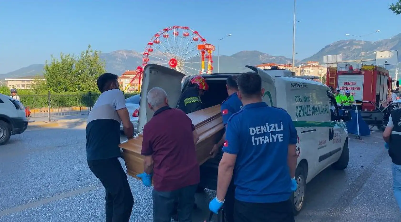 Feci Kaza: Tofaş Hurdaya Döndü, 1 Kişi Hayatını Kaybetti