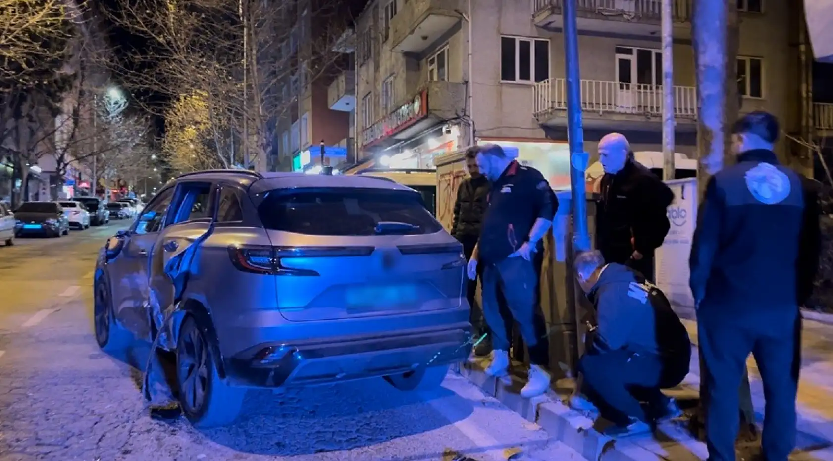 Kaza sonrası 'eşimle kavga ettim' diyerek arabayı bırakıp olay yerinden firar etmiş