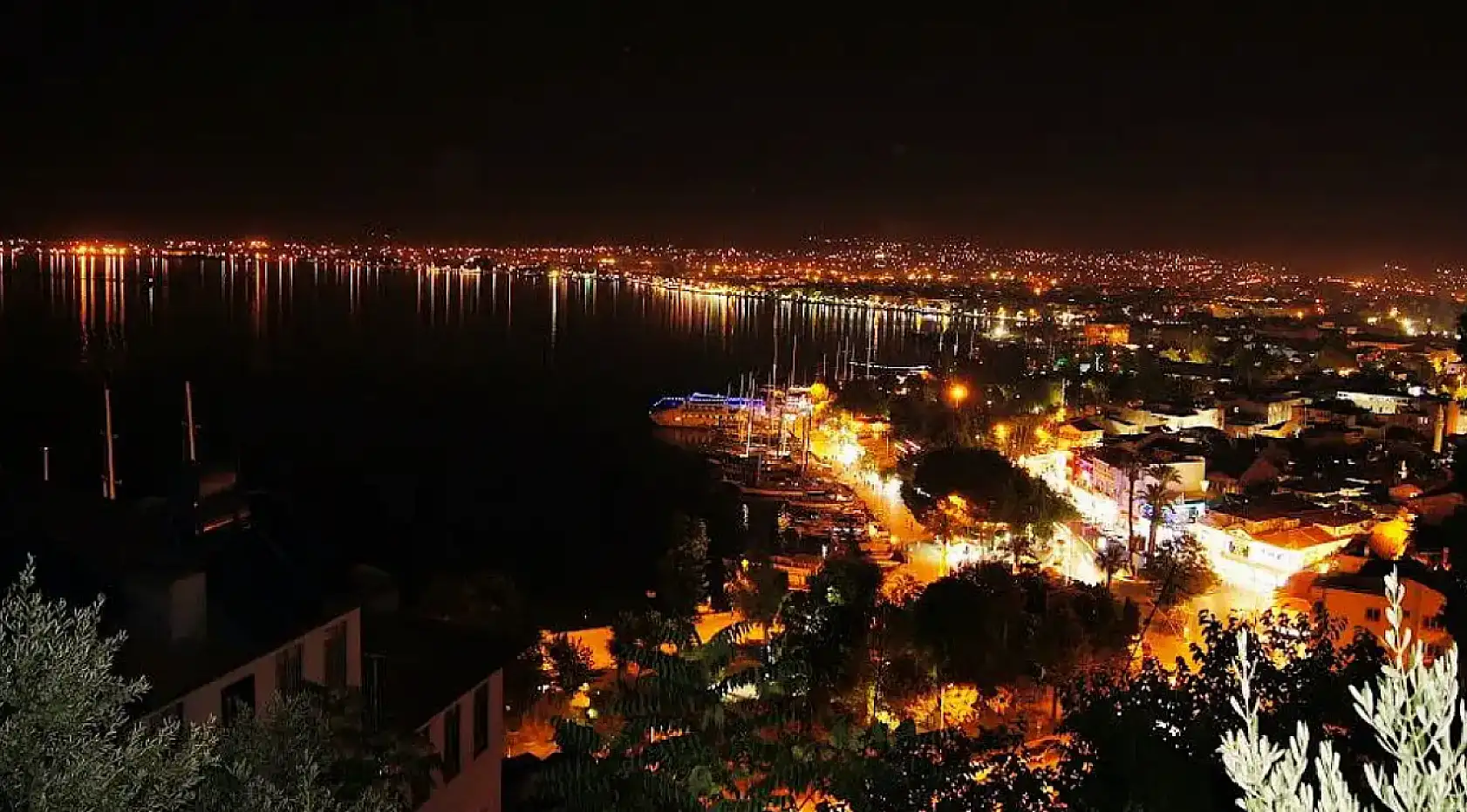 Fethiye'nin Tüm Mahallelerinde Gece Boyu Elektrik Kesintisi Yaşanacak!