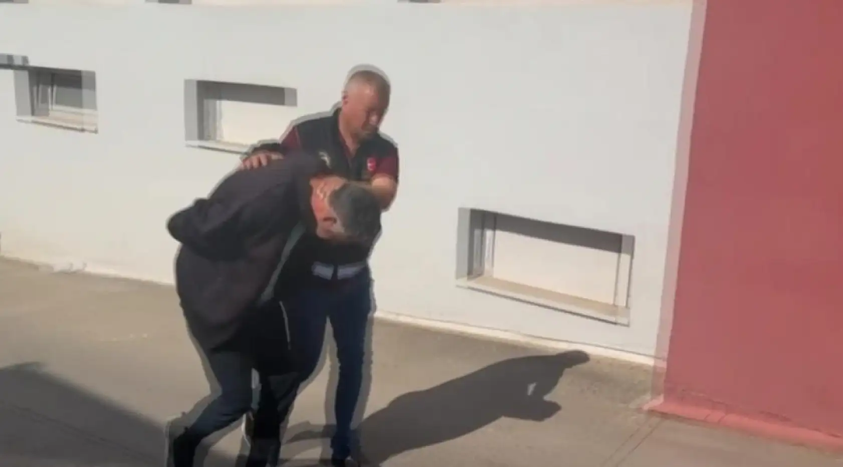 80 milyonluk uyuşturucu yakalatan şüpheli: 'Arkadaşım 'götürür müsün' dedi, ben de kıramadım'