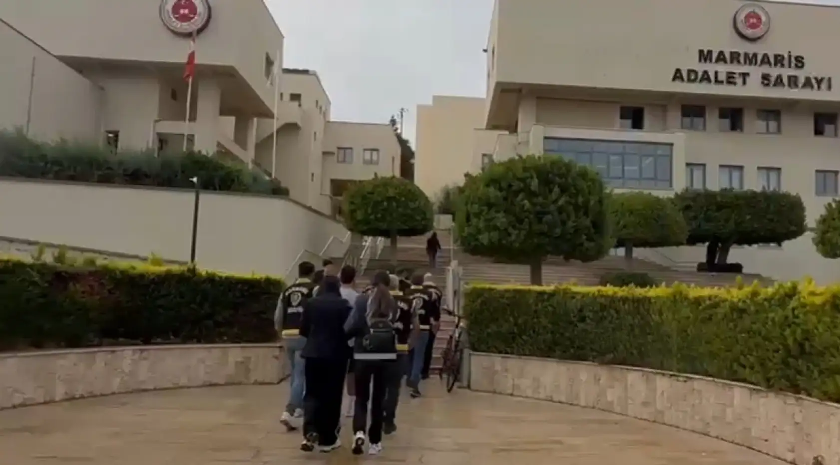 Marmaris'te silahlı yaralama olayının firarileri yakalandı