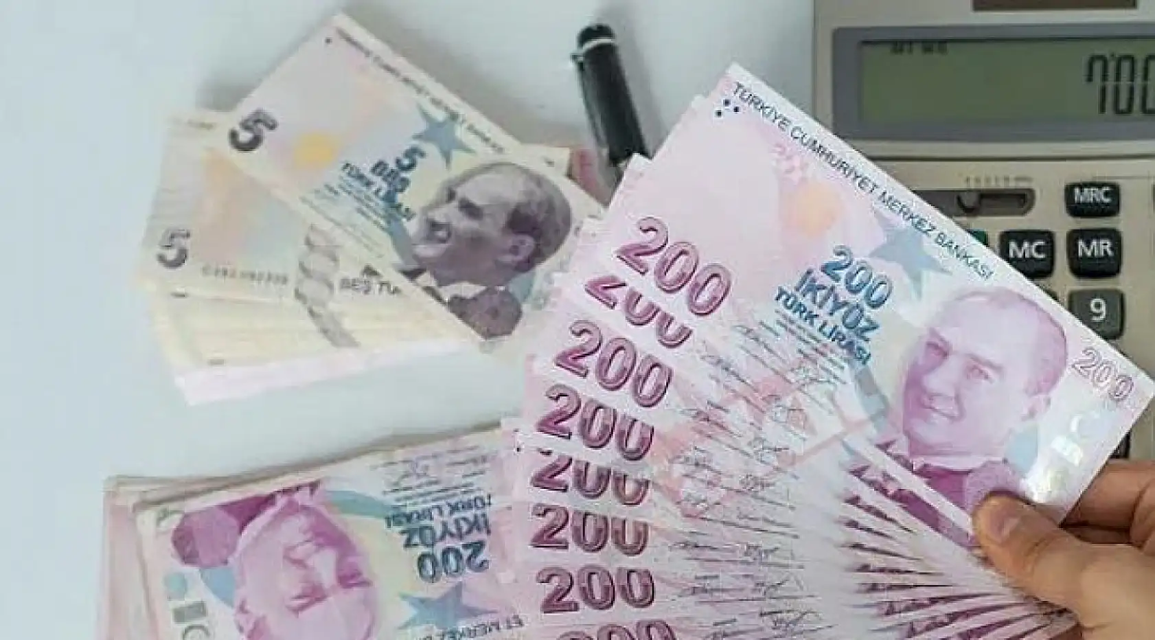 Emekli ve Memur Maaşlarına Zam Oranları Netleşti