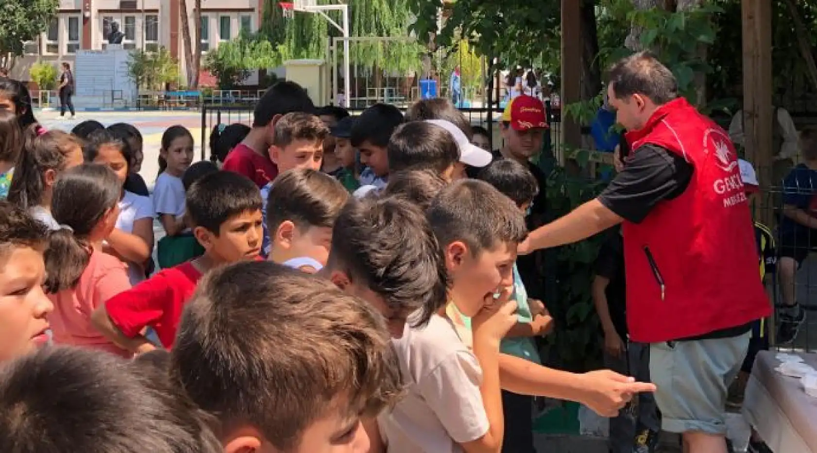 Kültürler Kavaklıdere'de buluştu