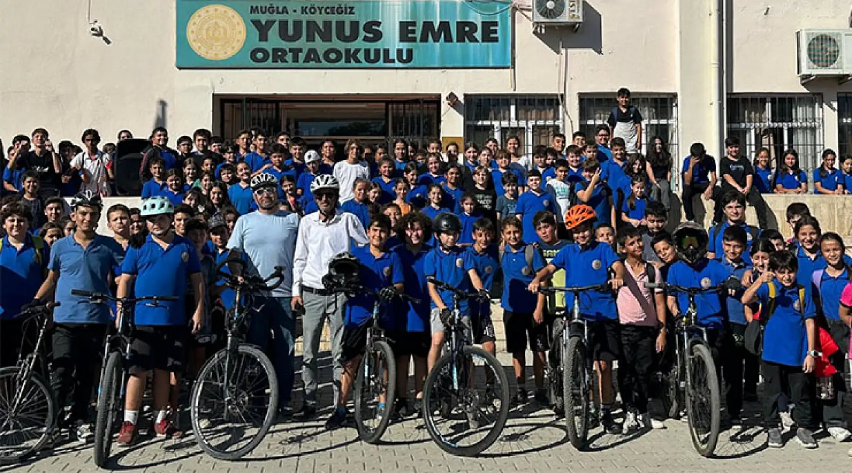 Köyceğiz Yunus Emre Ortaokulu öğrencileri güvenli bisiklet sürmeyi öğrendi