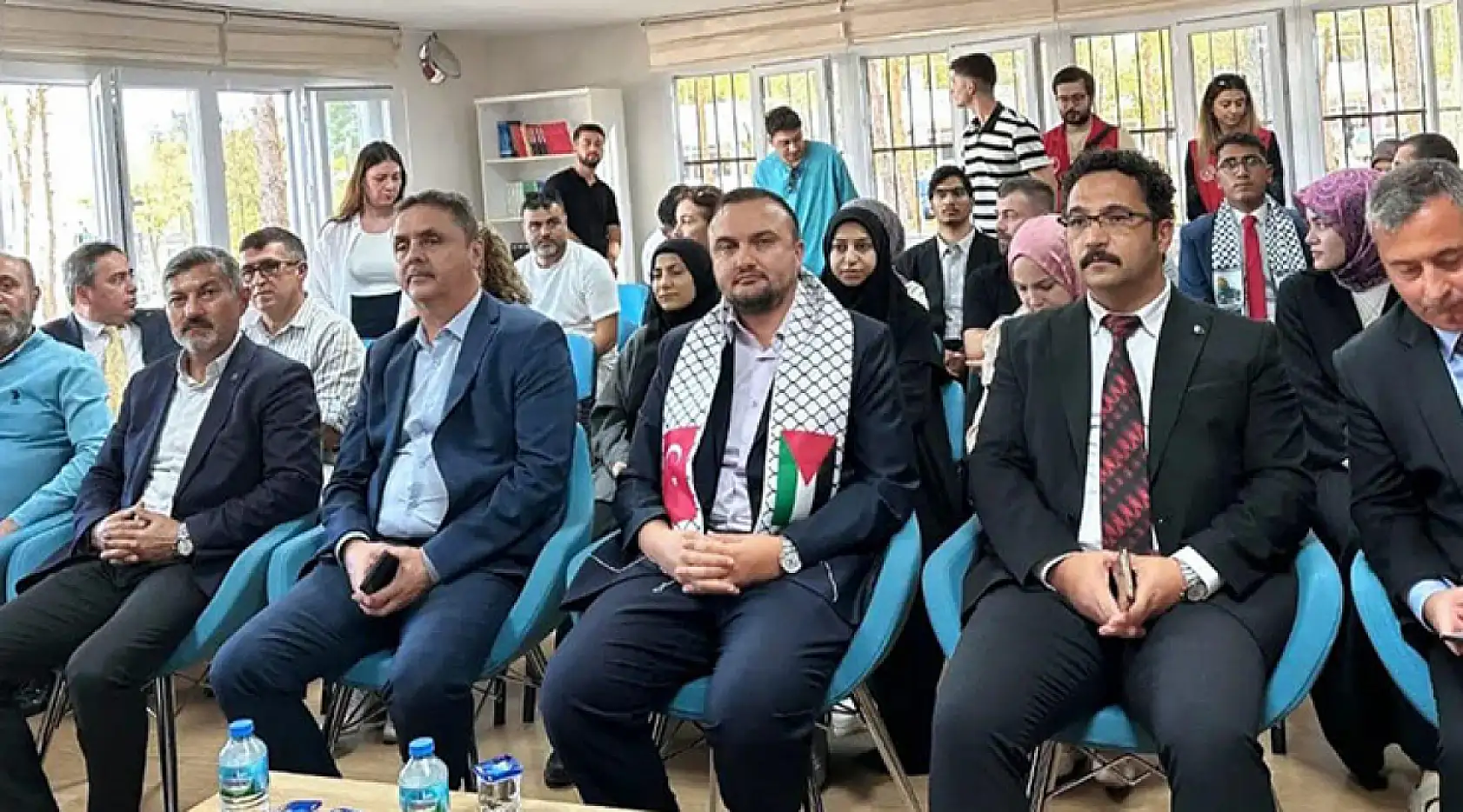 Muğla'da 'Direnişin Simgesi Gazze' yürüyüşü gerçekleştirildi