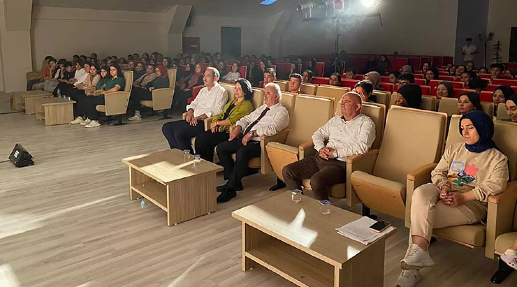 Seydikemer'de Madde Bağımlılığı İle Mücadele Konulu Tiyatro Oyunu