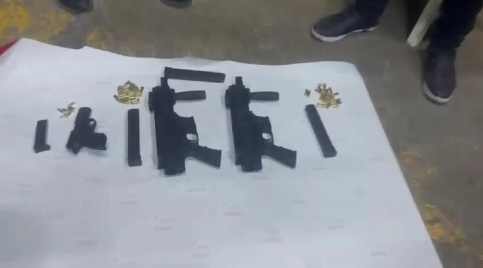 Otomatik silahlarla tehditler savuran olaya ilişkin 4 kişi yakalandı