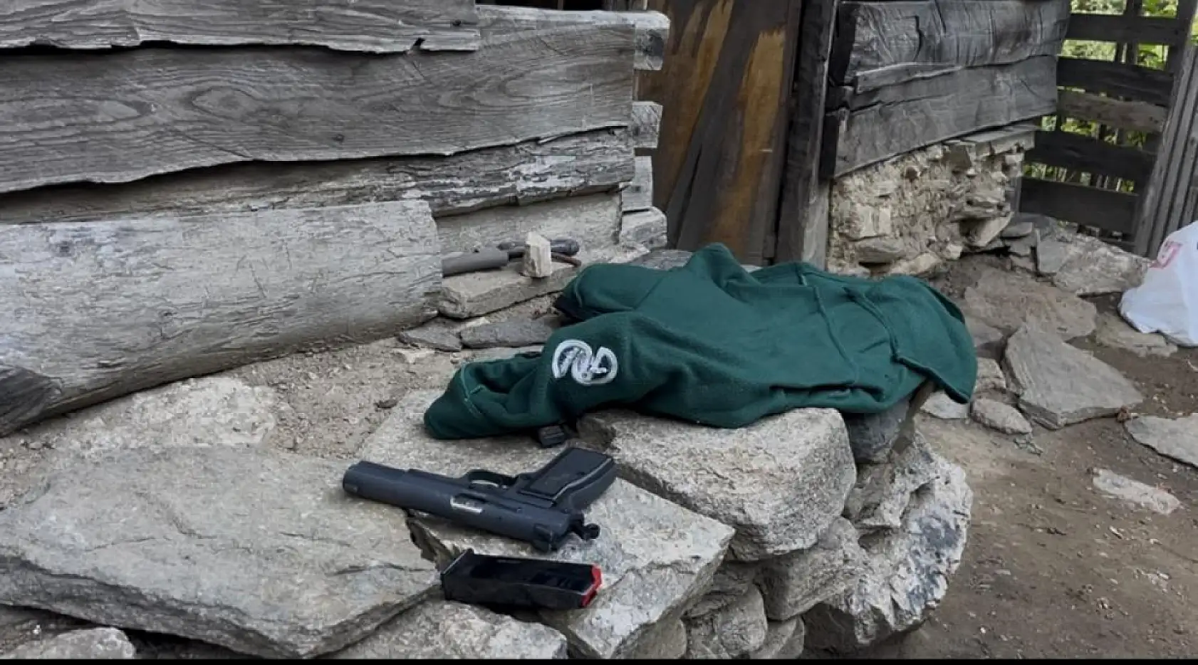 Kestane kavgası kana bulandı: 3 kişi vuruldu