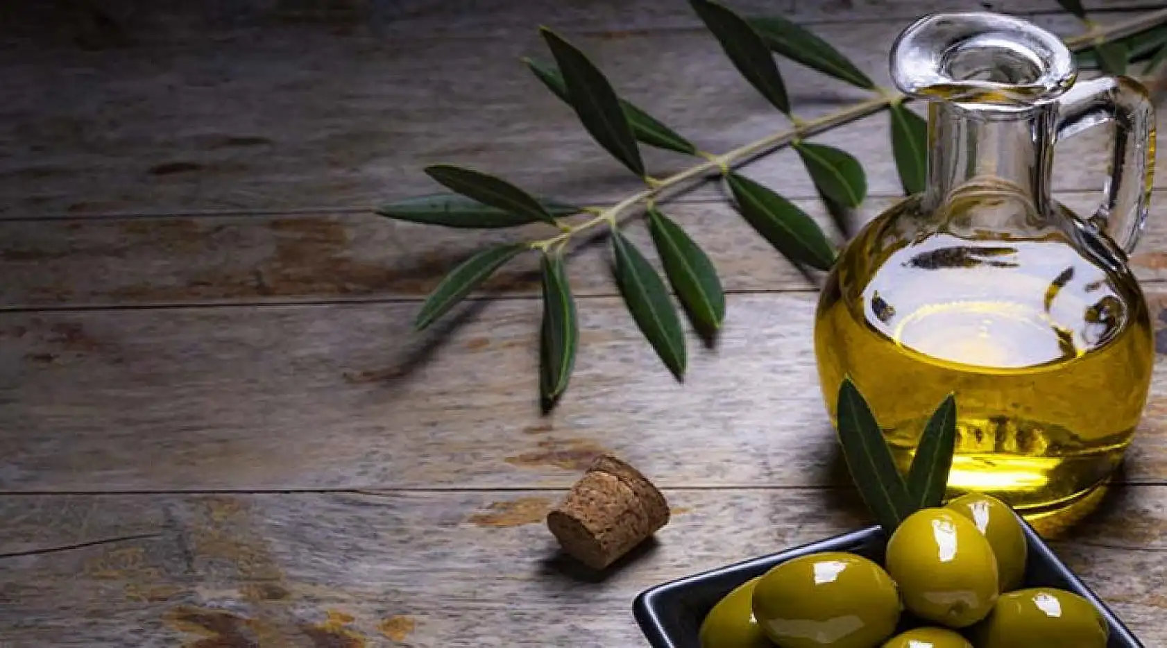 Zeytinyağının  Sağlığa Faydaları: Doğanın Mucizesi