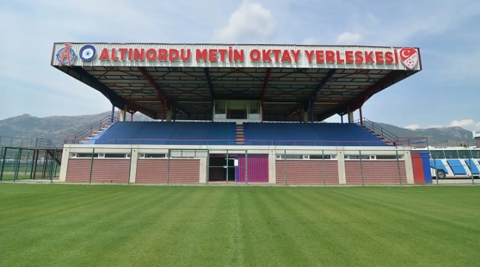 Fethiyespor, İzmir'de Altınordu'ya Konuk Oluyor