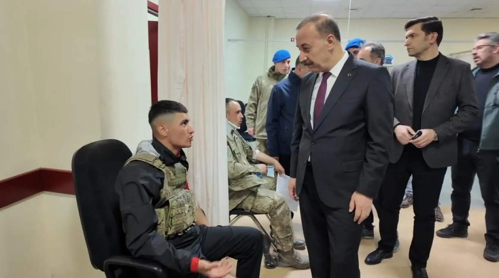 Isparta'da askeri kışlada çıkan kavgada 2'si ağır çok sayıda asker yaralandı