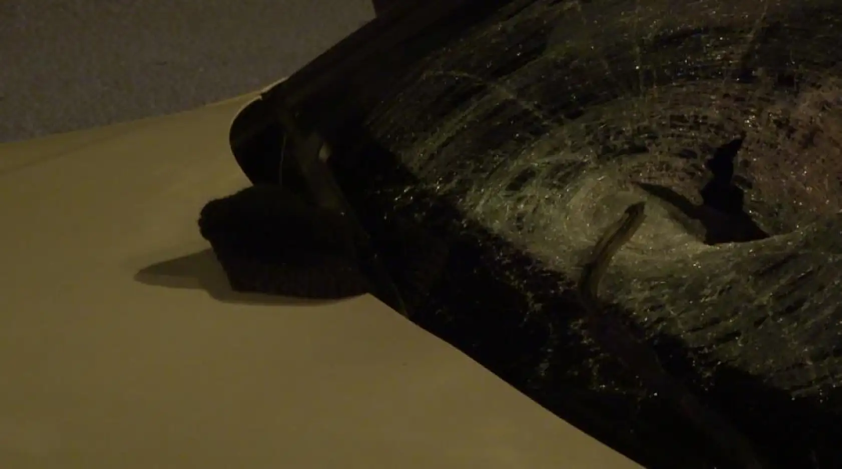 Yolun karşısına geçmeye çalışan yaşlı adam otomobilin çarpması sonucu öldü