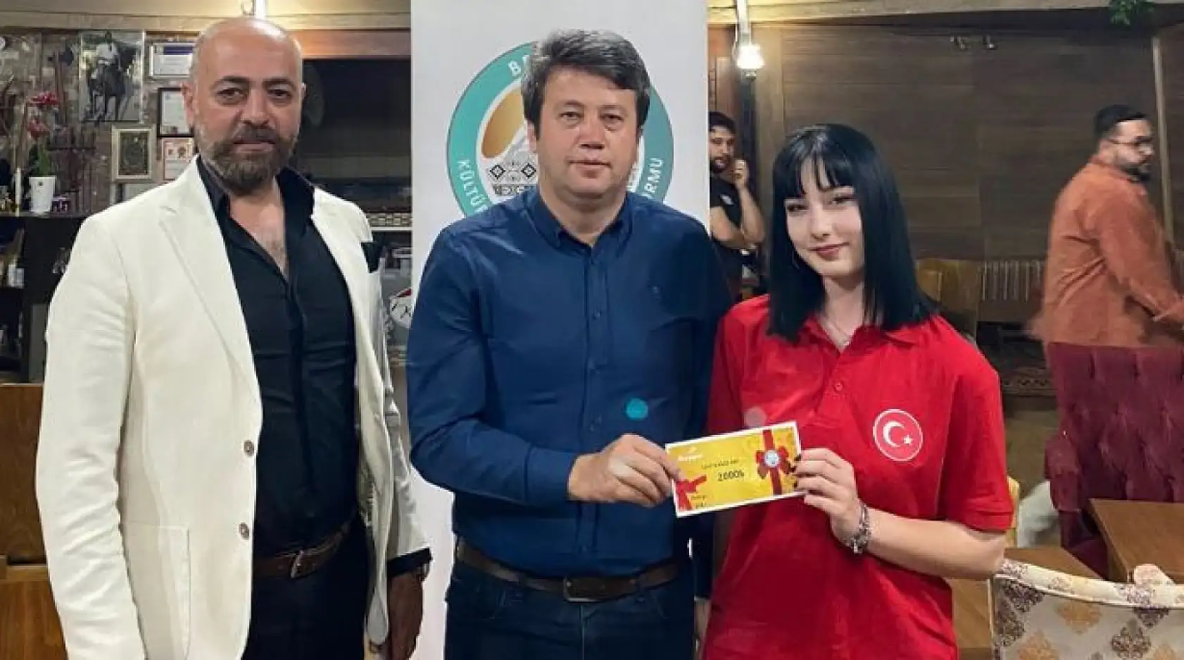 Beşkaza Platformu'nun Mayıs ayı konukları gençlerdi