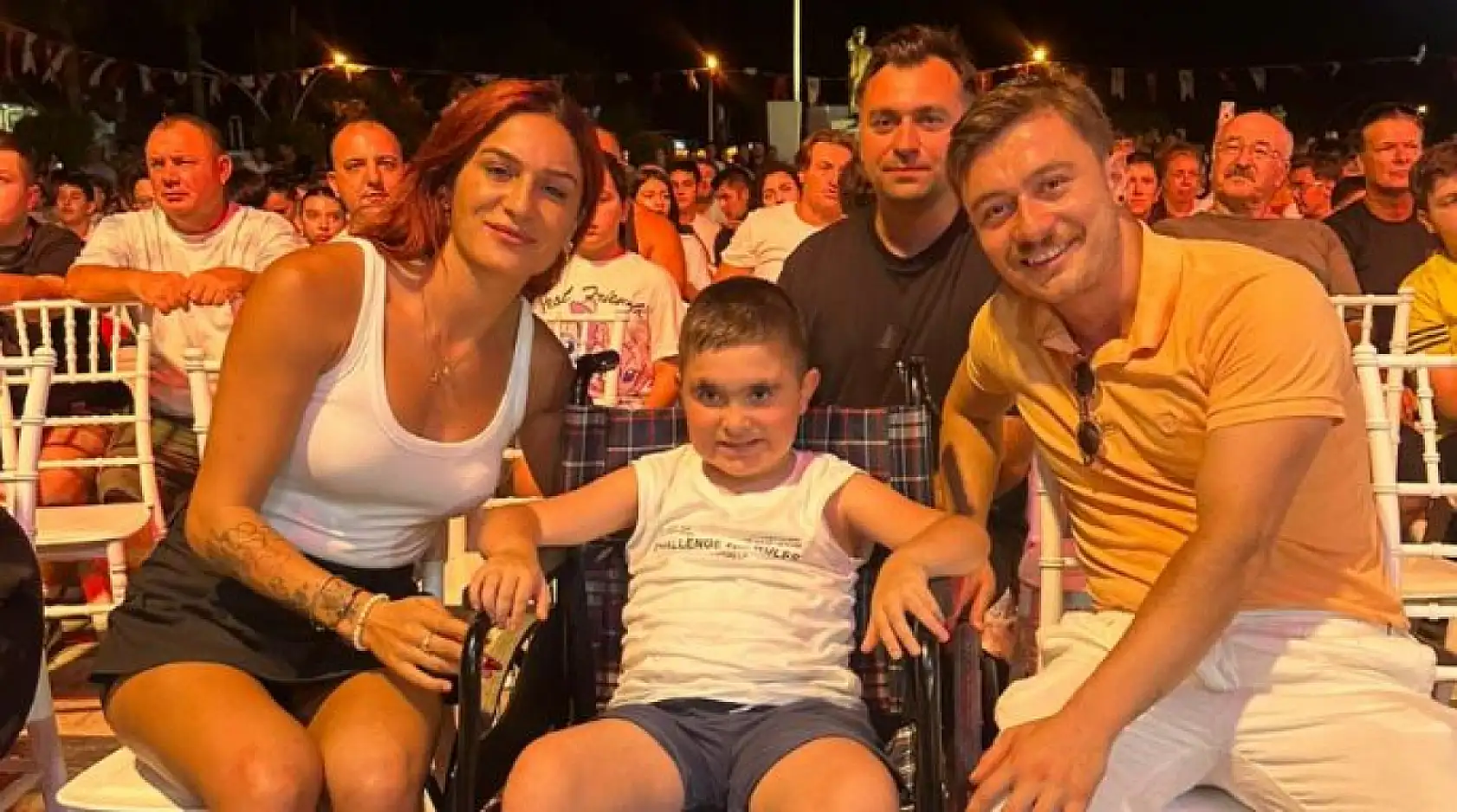 Fethiye'de Boks Gecesi'nde DMD Hastası Yusuf Eymen İçin Umut Büyüdü