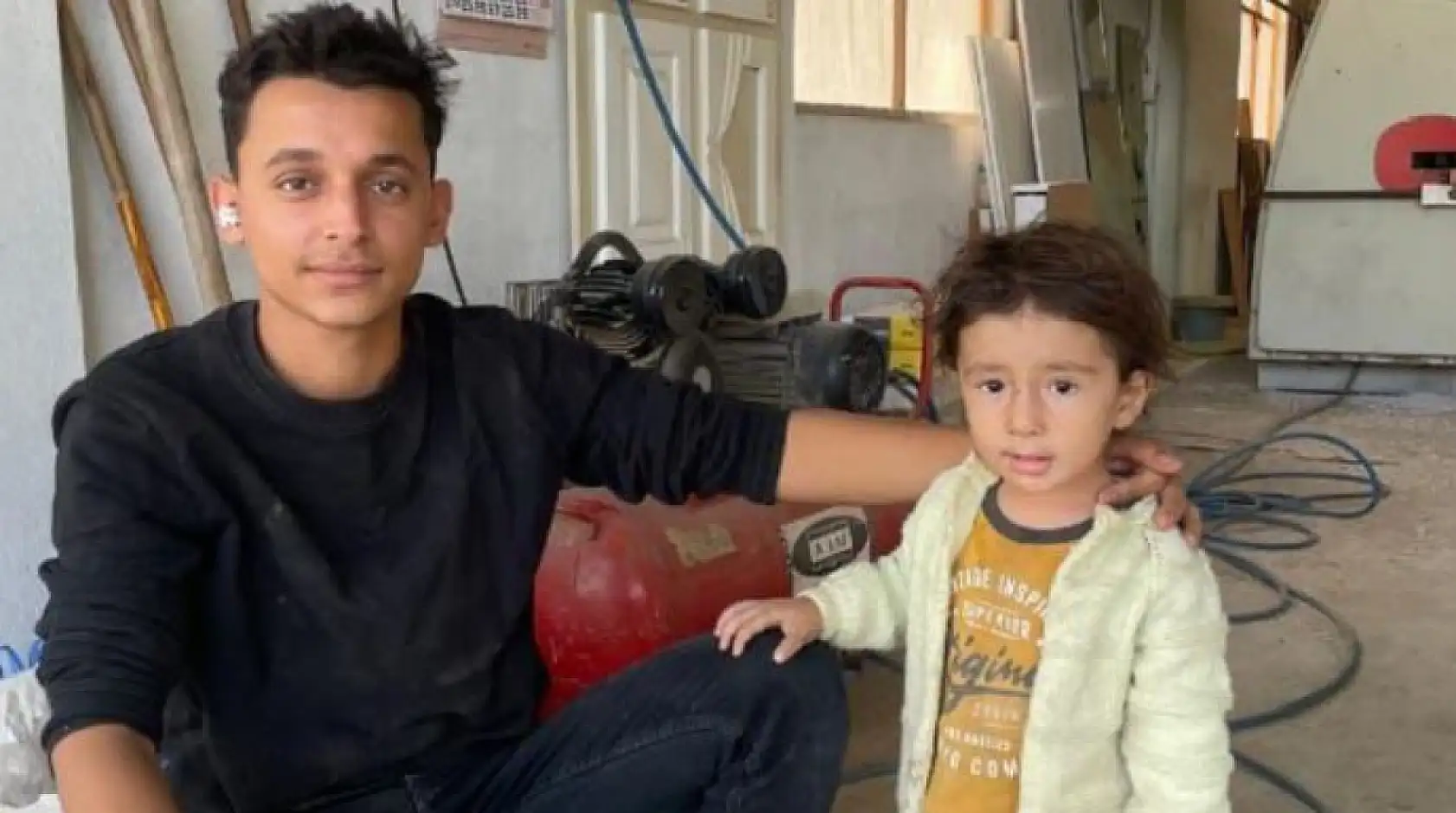 Tırla çarpışan motosikletteki 4 yaşındaki çocuk, 7 günlük yaşam mücadelesini kaybetti