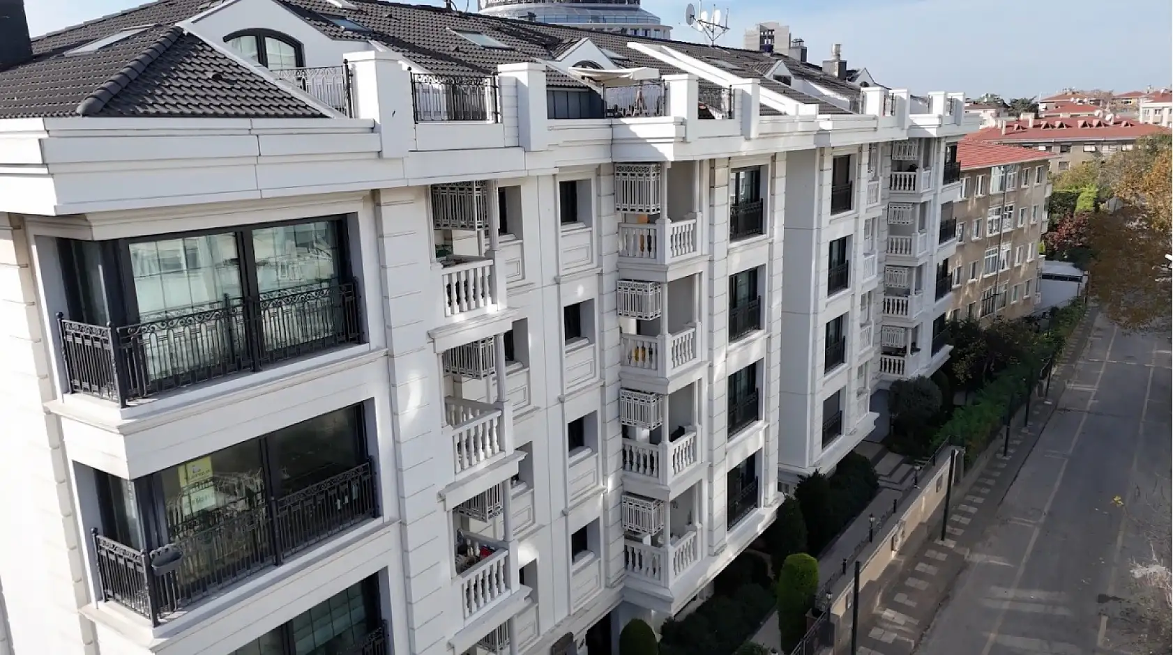 Kiracı 85 bin liralık eve 16 bin 500 lira ödüyor, evi satışa geleni de kaçırıyor