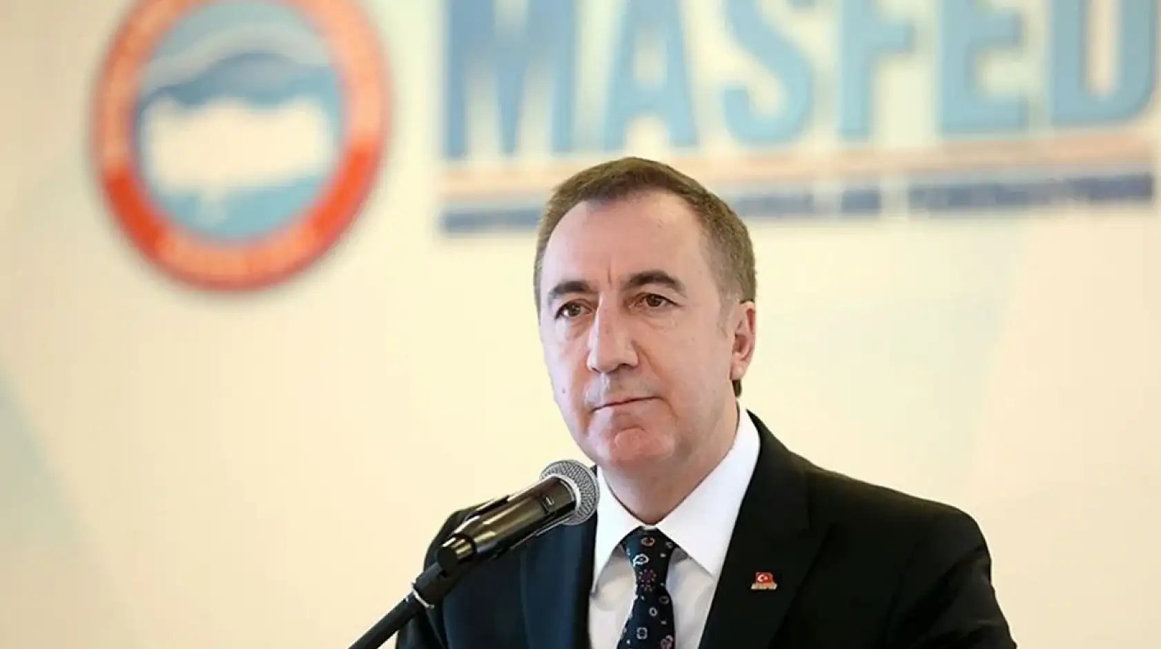 Otomotiv piyasasında son durum ne? Sıfır otomobilde canlılık hız kesti! 2.El alımlarda kan kaybı var..