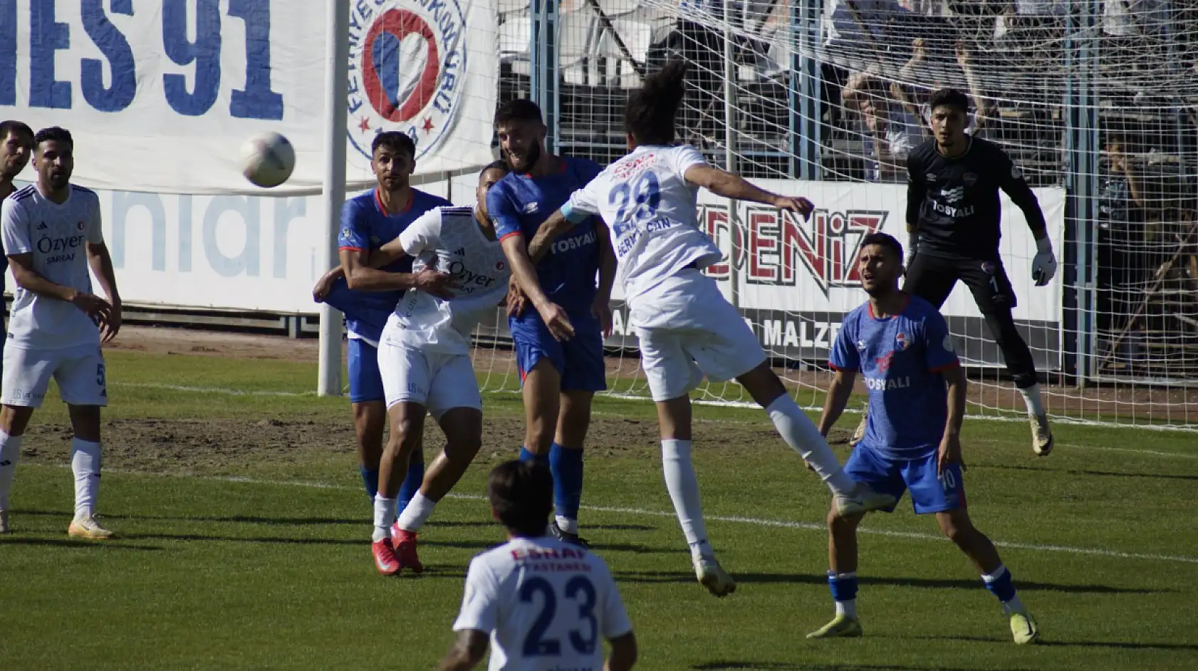 Fethiyespor'un baskısı sonuç vermedi: İlk yarı 0-0
