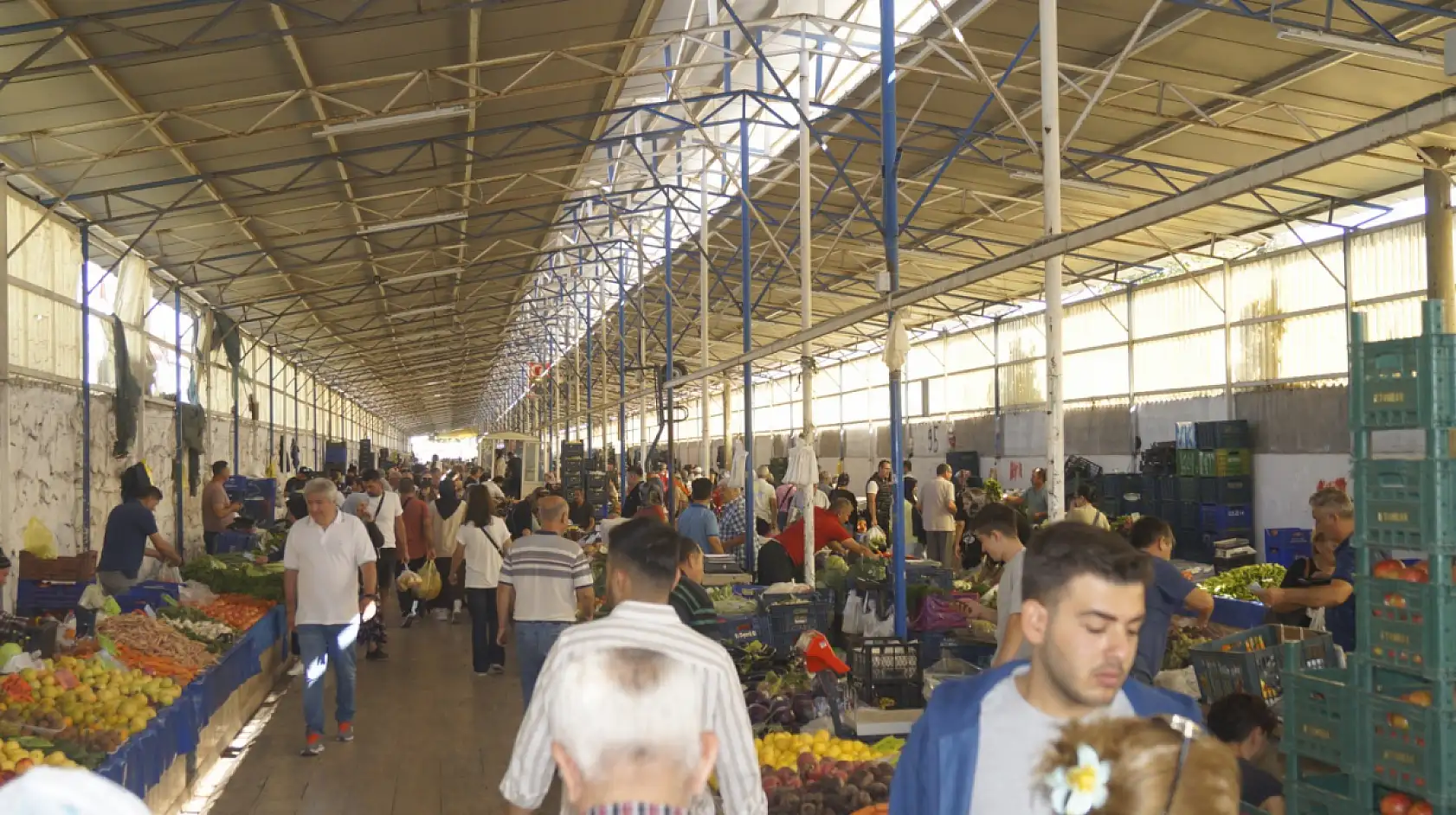 Fethiye'de Salı Pazarı 28 Ekim Pazartesi Günü Kurulacak