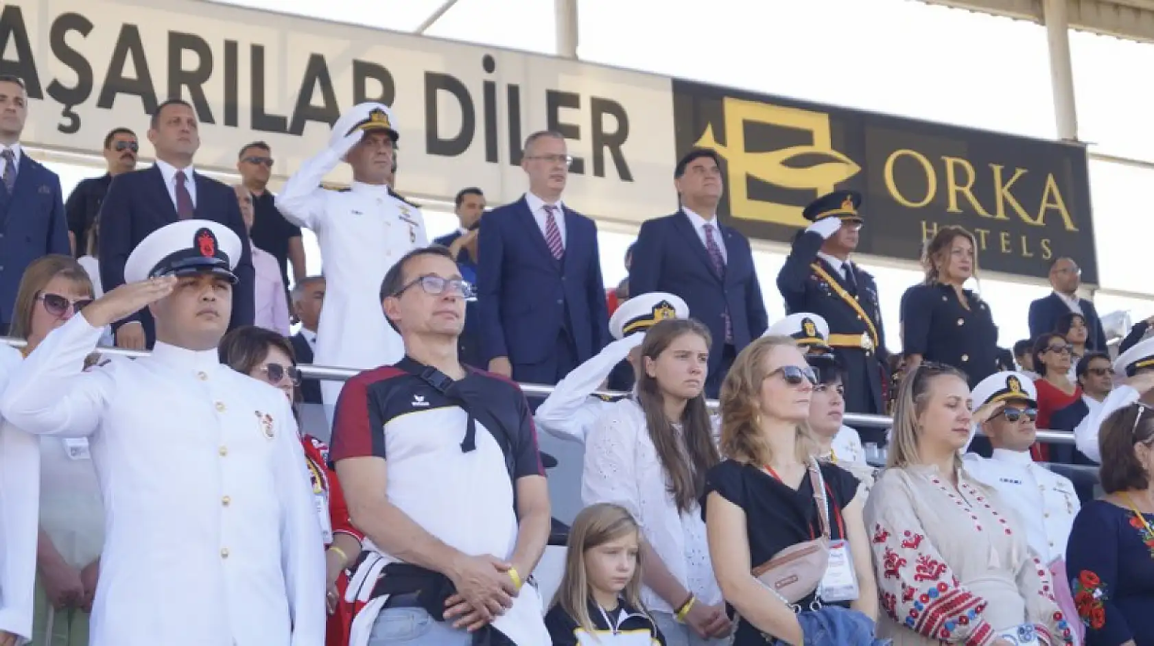 Fethiye'de coşkulu 29 Ekim kutlaması