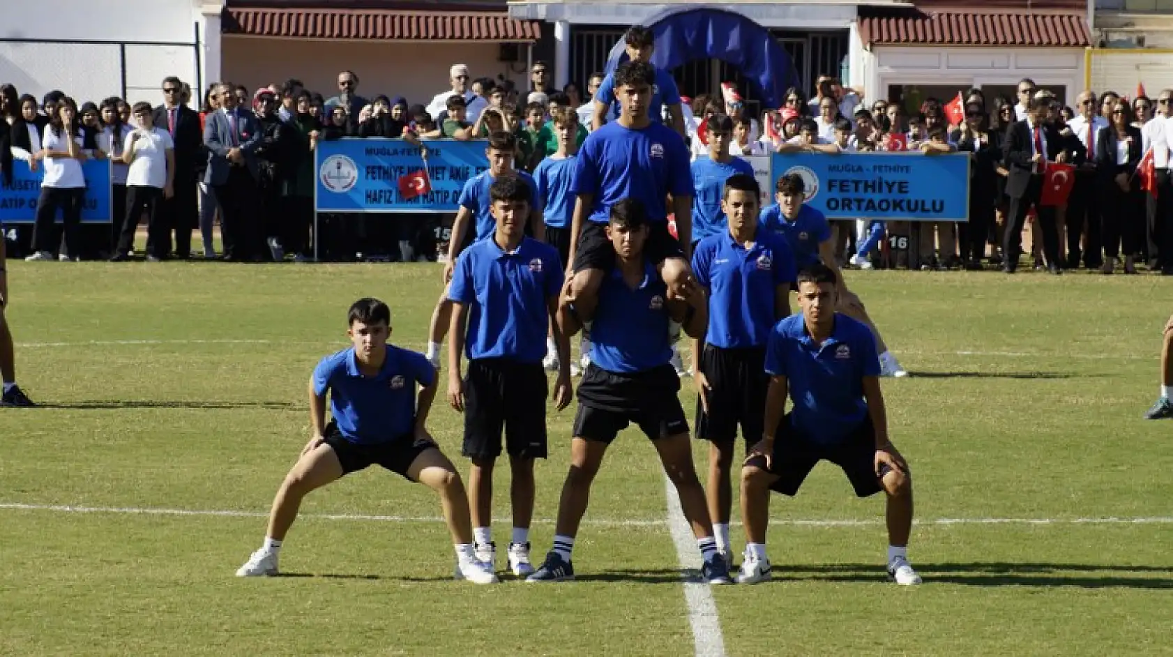 Fethiye'de coşkulu 29 Ekim kutlaması