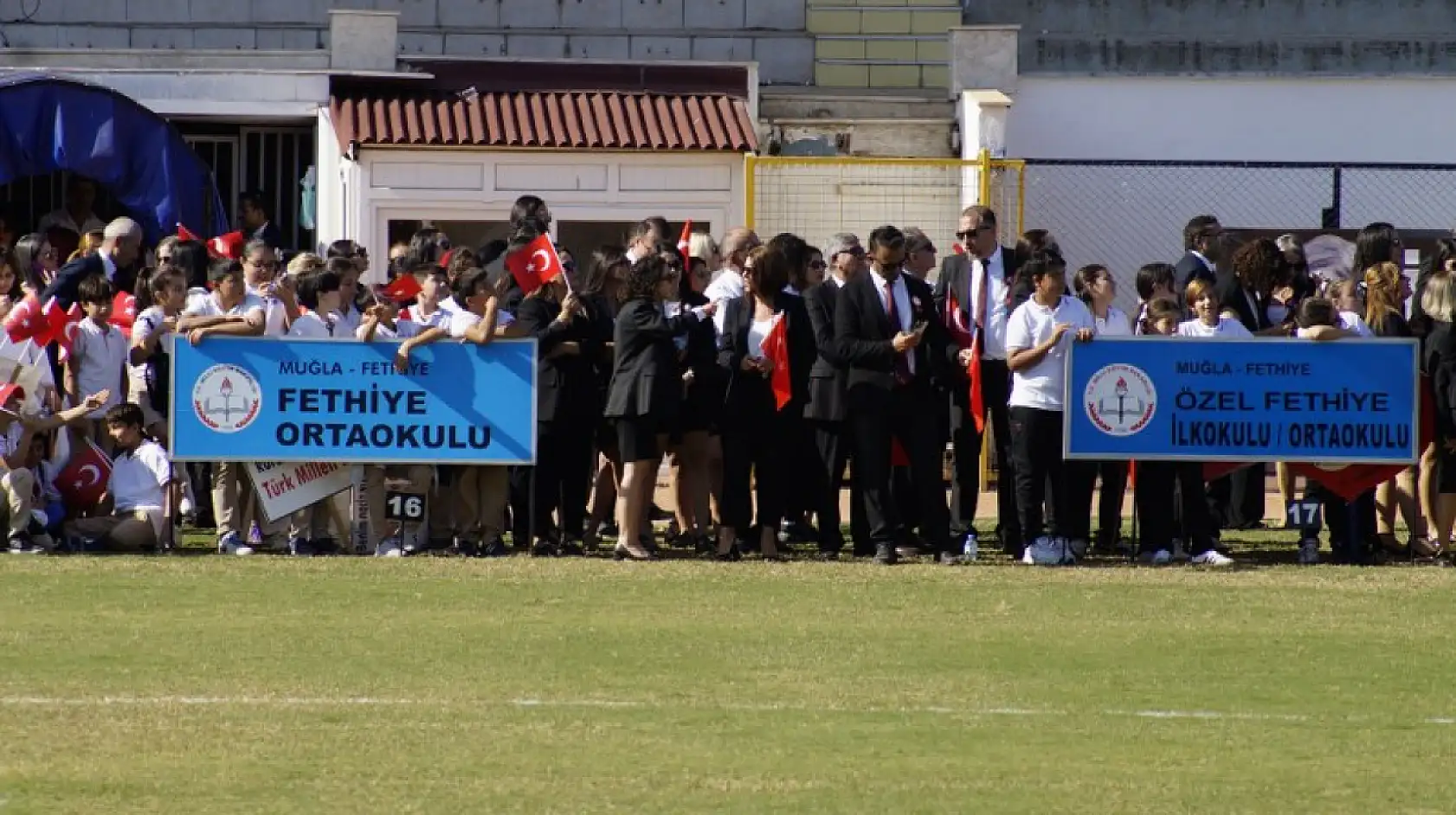 Fethiye'de coşkulu 29 Ekim kutlaması