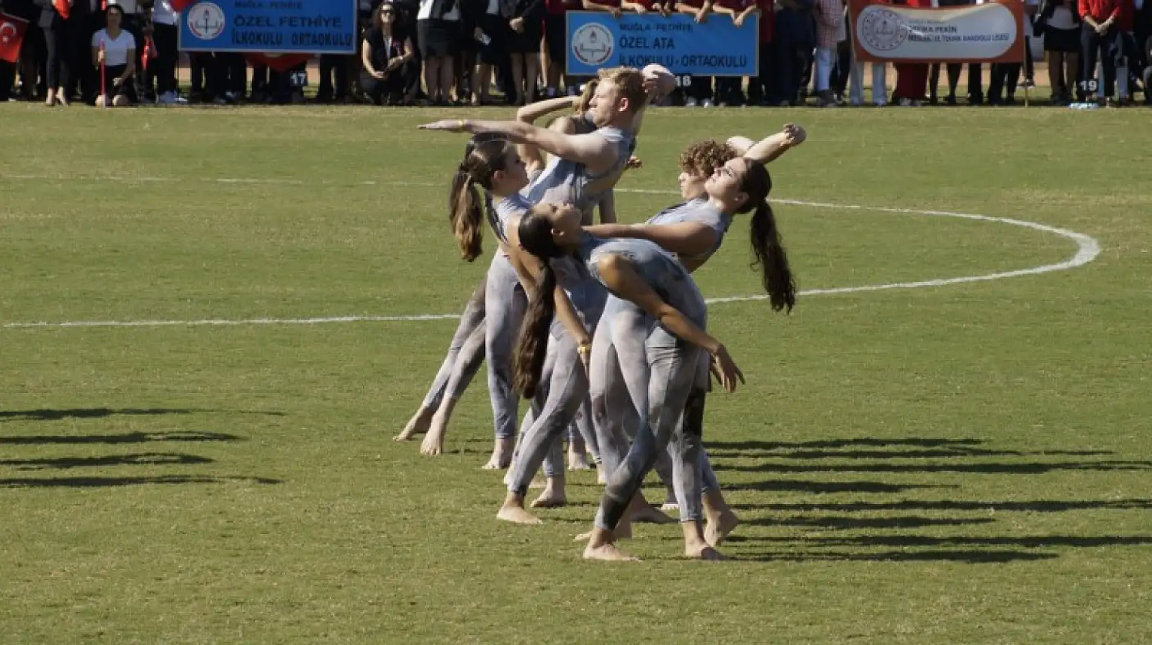 Fethiye'de coşkulu 29 Ekim kutlaması