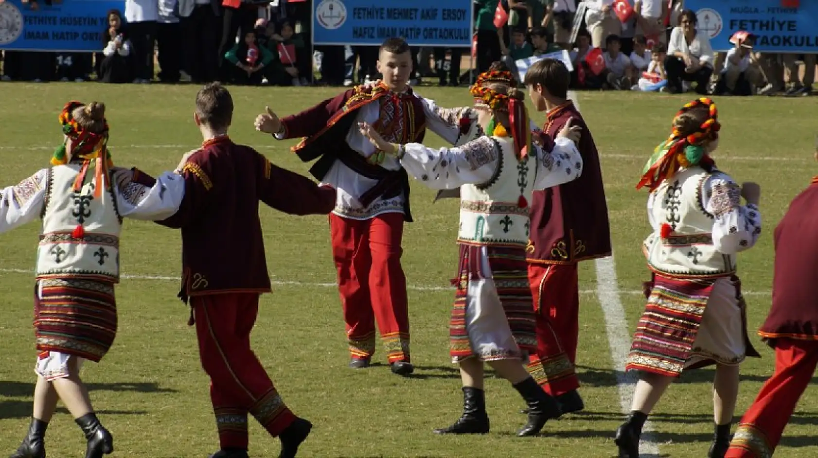 Fethiye'de coşkulu 29 Ekim kutlaması
