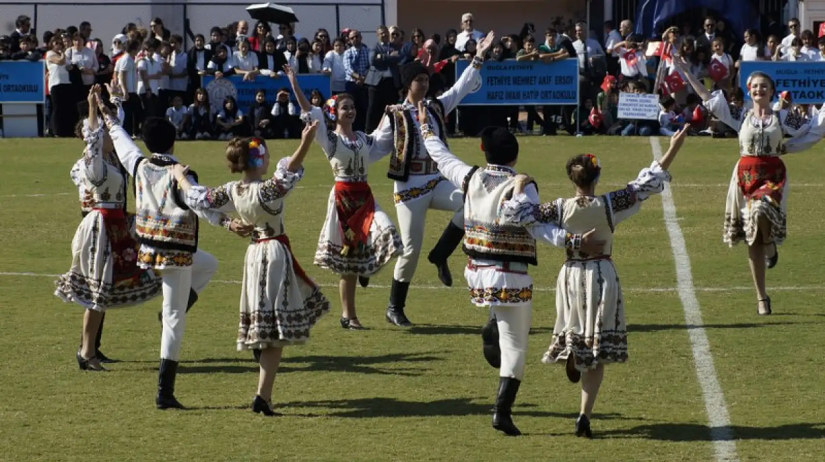 Fethiye'de coşkulu 29 Ekim kutlaması