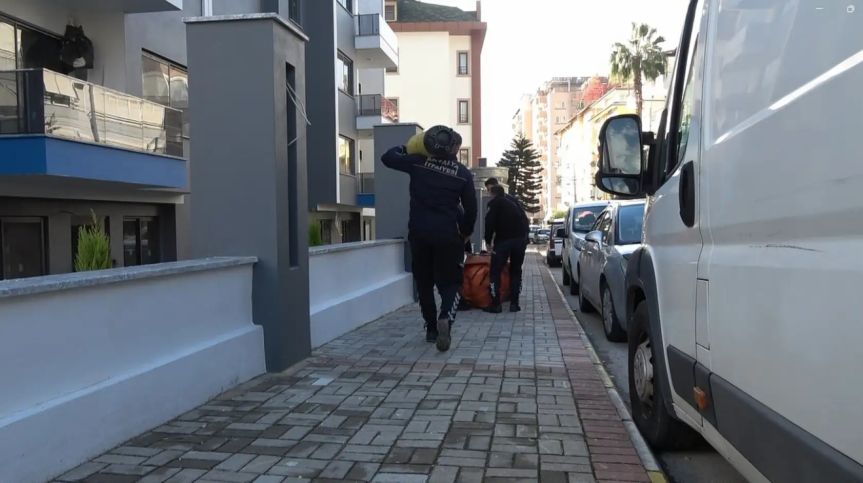 Türkiye'de çıkmadığı çatı kalmadı: 231'inci intihar teşebbüsünü Alanya'da yaptı