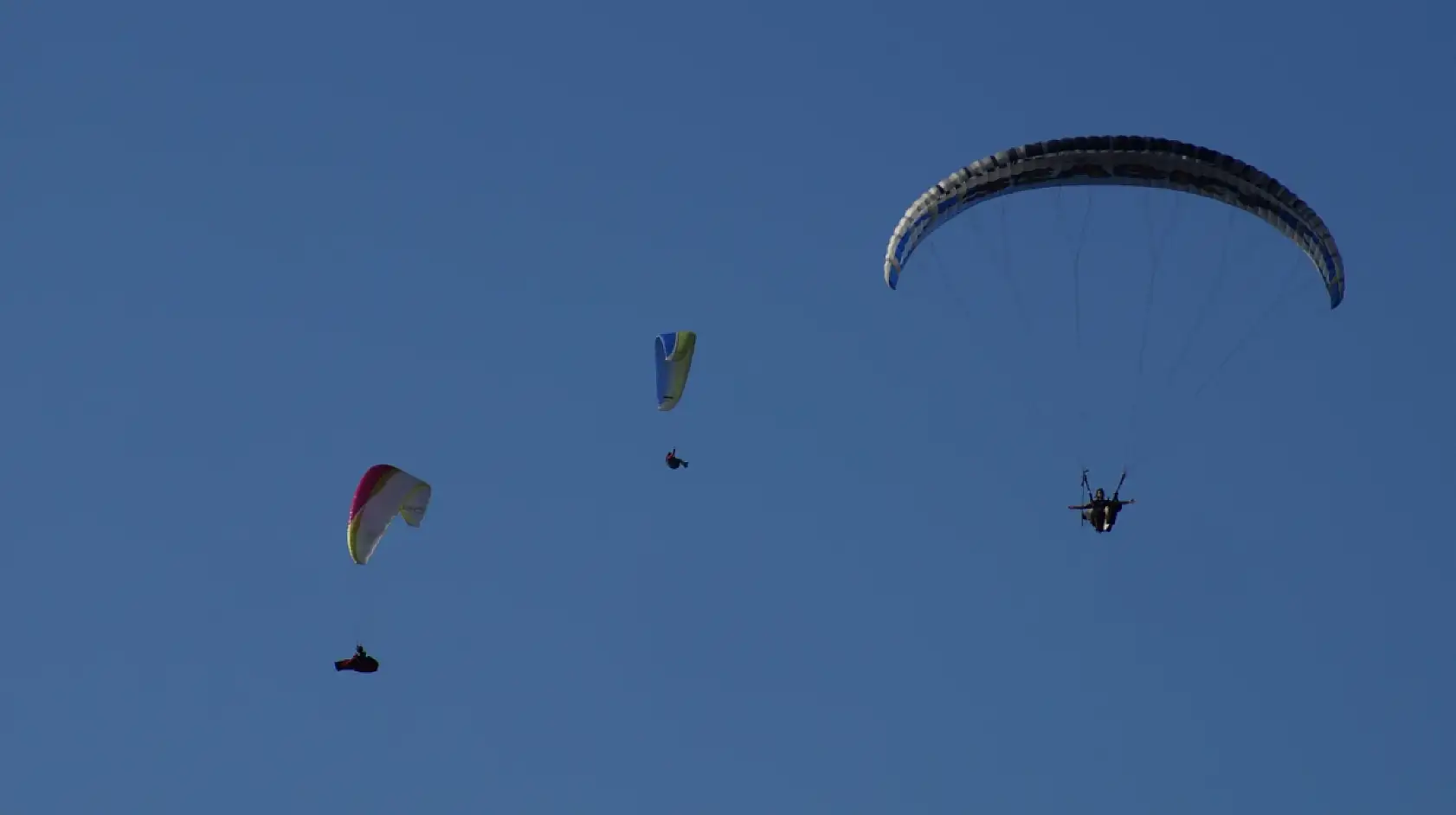 Fethiye'de Ölüdeniz Hava Oyunları Festivali açılışı gerçekleşti