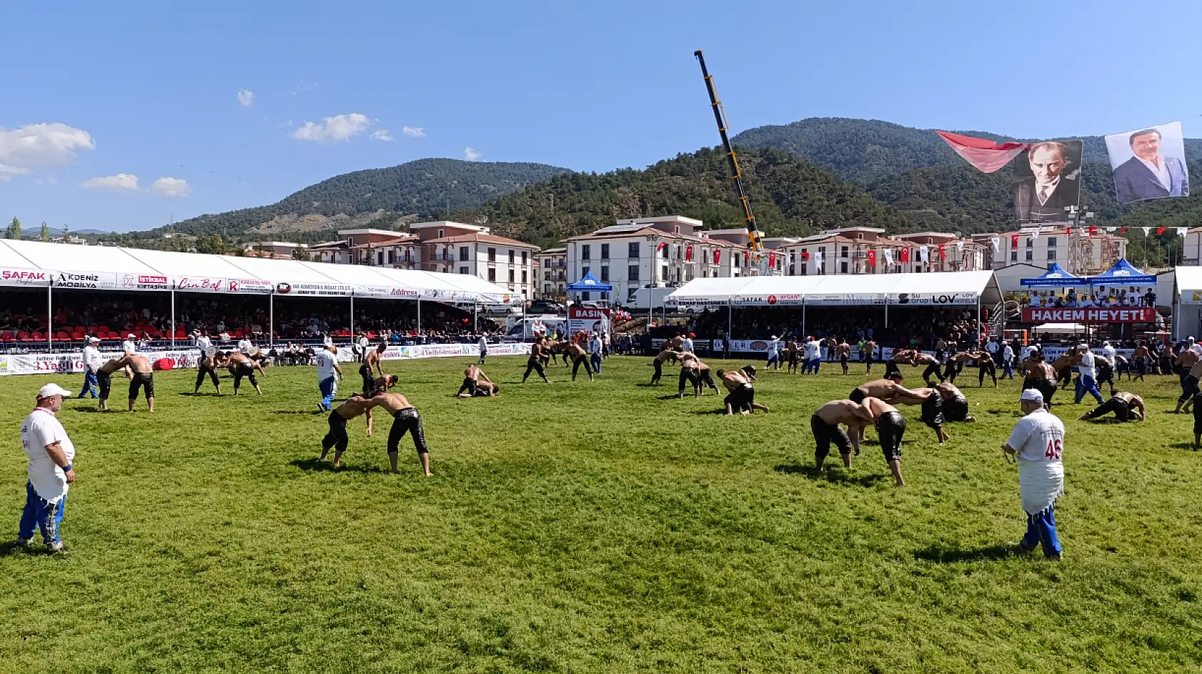 Marmaris Belediye Başkanı Acar Ünlü, 'Fethiye halkıyla birlikte olmak çok güzel'