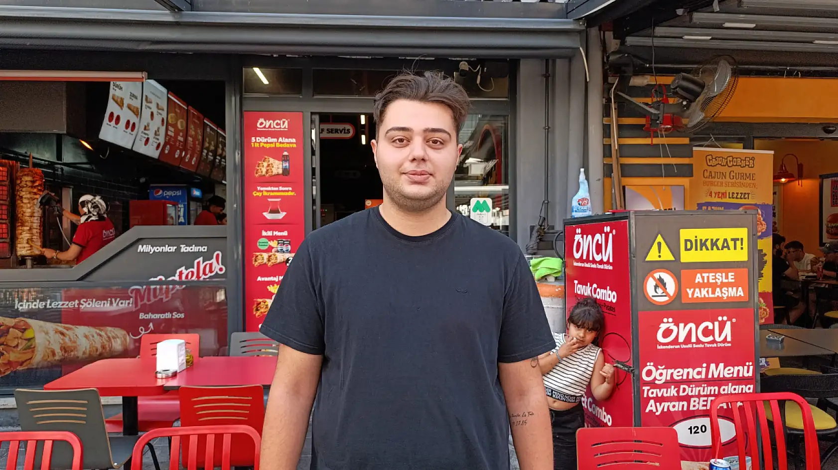 Fethiye'de esnaf Akcan, 'Fethiye hayalet şehir oldu'