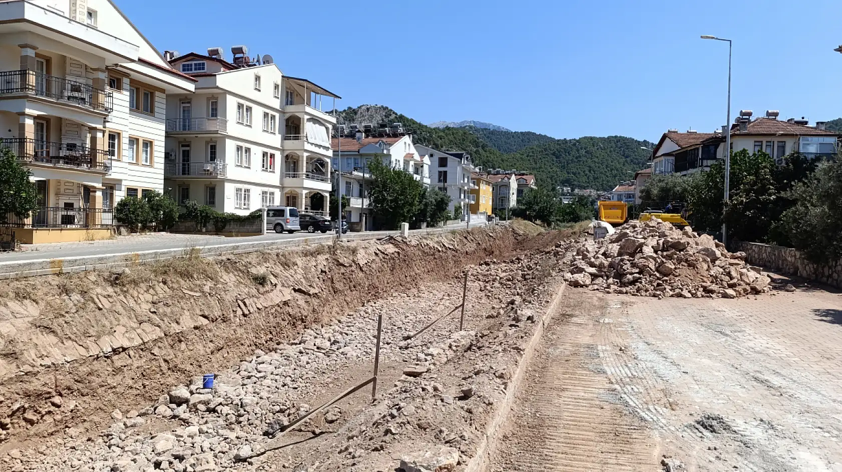 Fethiye'de dere ıslah çalışmaları esnafı etkiliyor