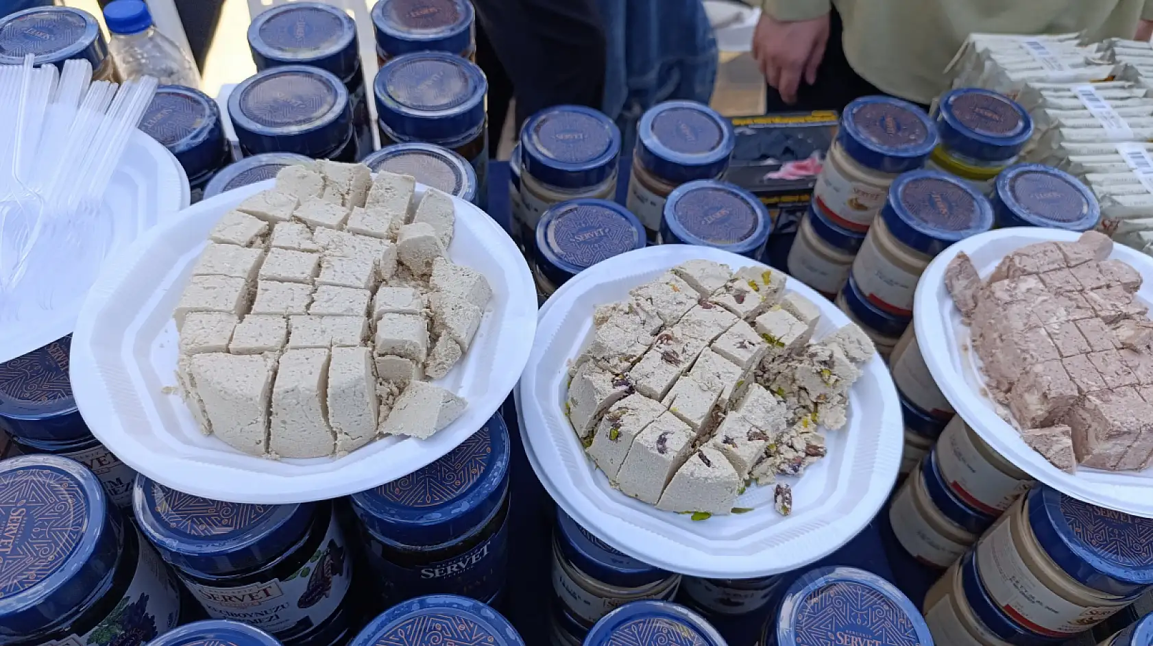 Fethiye, canlı yayınla ekranlara taşındı