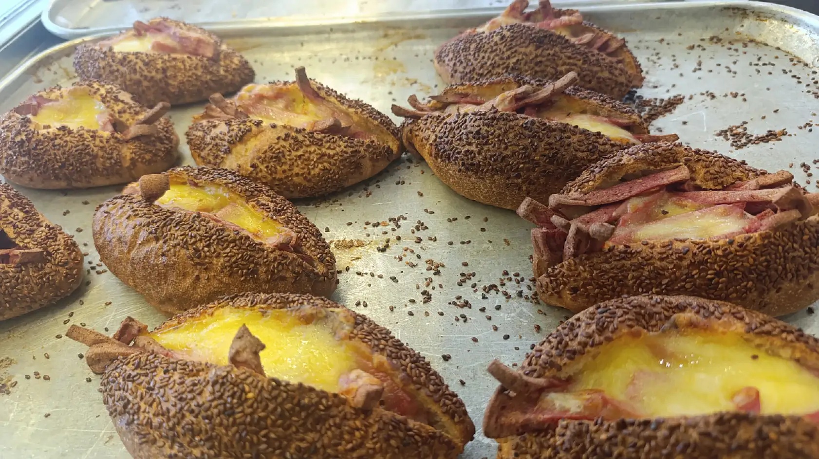 Fethiye'de sezon açıldı ama işler durgun: 'Turist yok, tezgâh boş kalıyor'