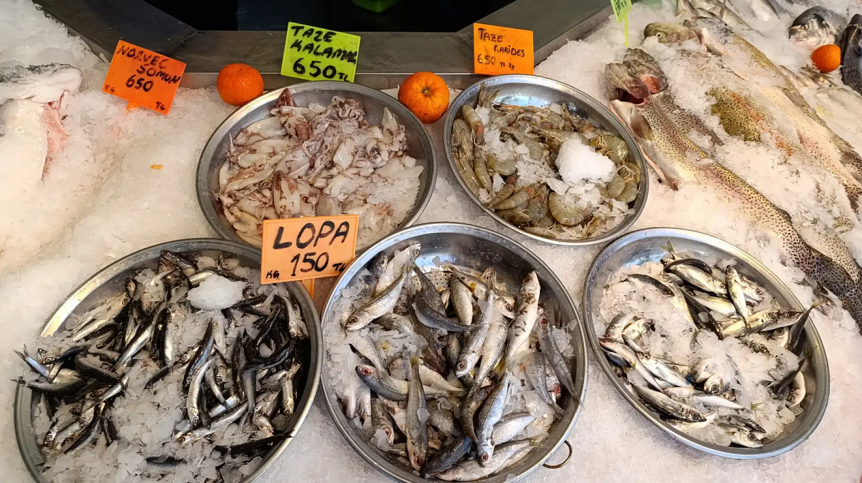 Fethiye'de yaz sezonu başladı 'Doğan Seafood'dan yaz balıkları'