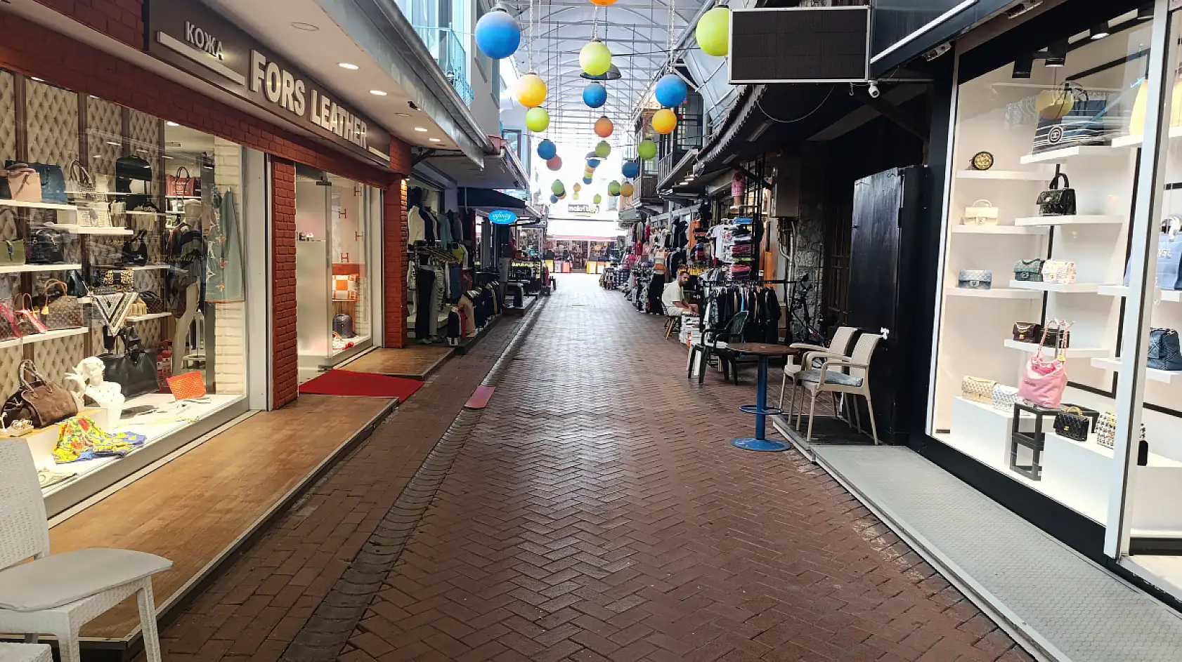 Fethiye Paspatur'da öğle sakinliği