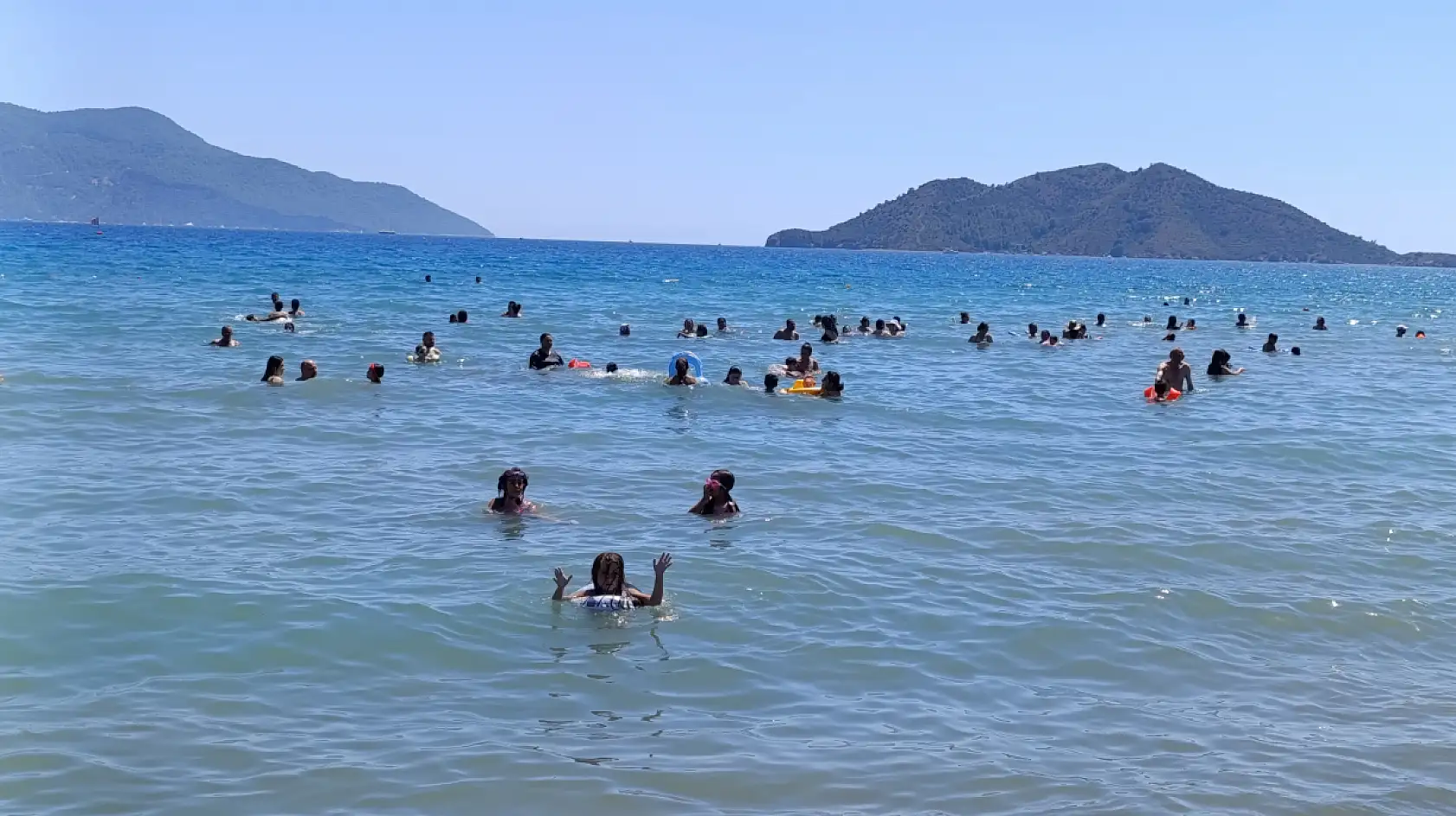 Fethiye Akmaz Plajı uygun fiyatlarıyla ilgi görüyor