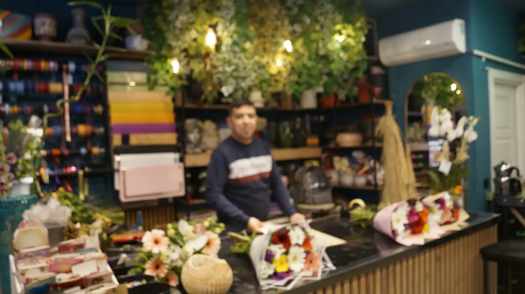 Fethiye'de bayramın ilk gününde çiçek satışlarında anormal artış