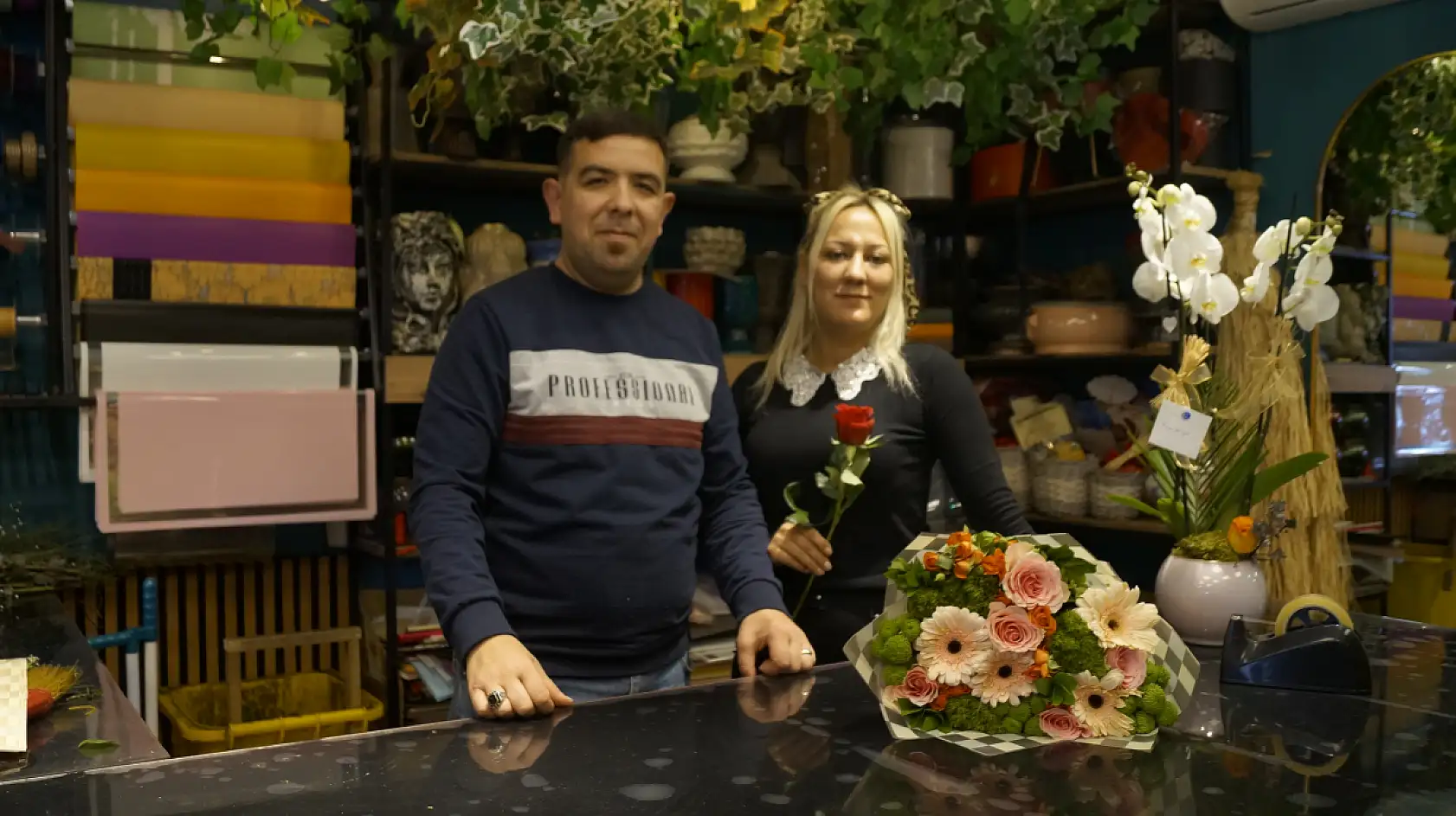 Fethiye'de bayramın ilk gününde çiçek satışlarında anormal artış