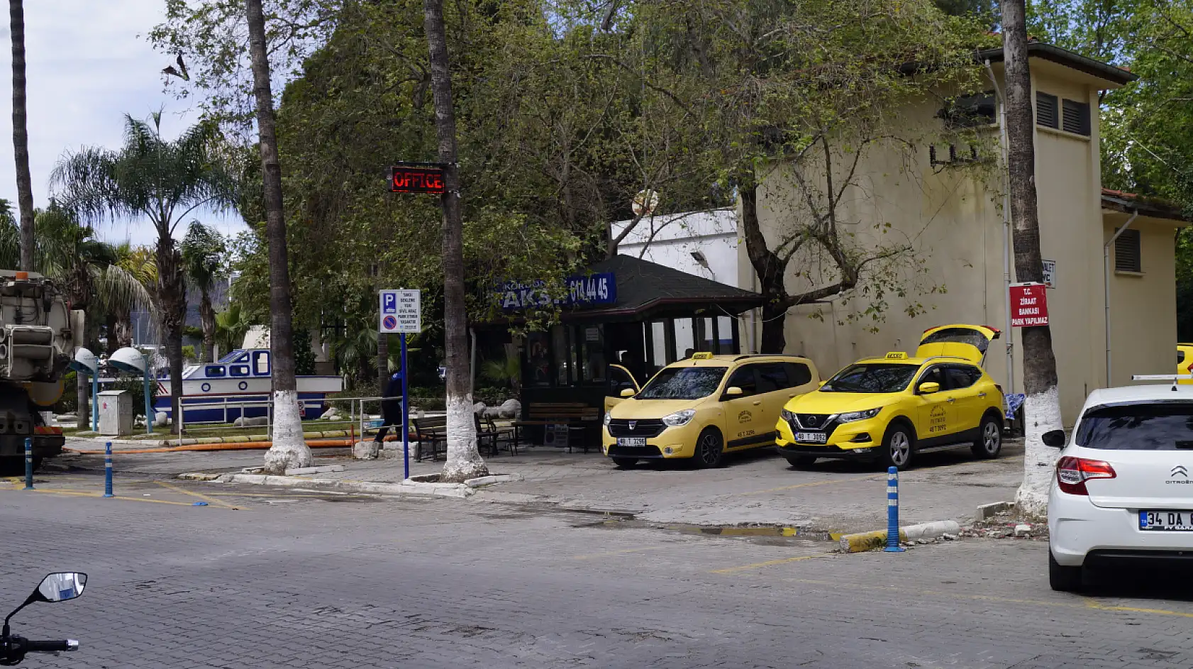 Bayramın ilk gününde Fethiye'de taksiciler umduğunu bulamadı