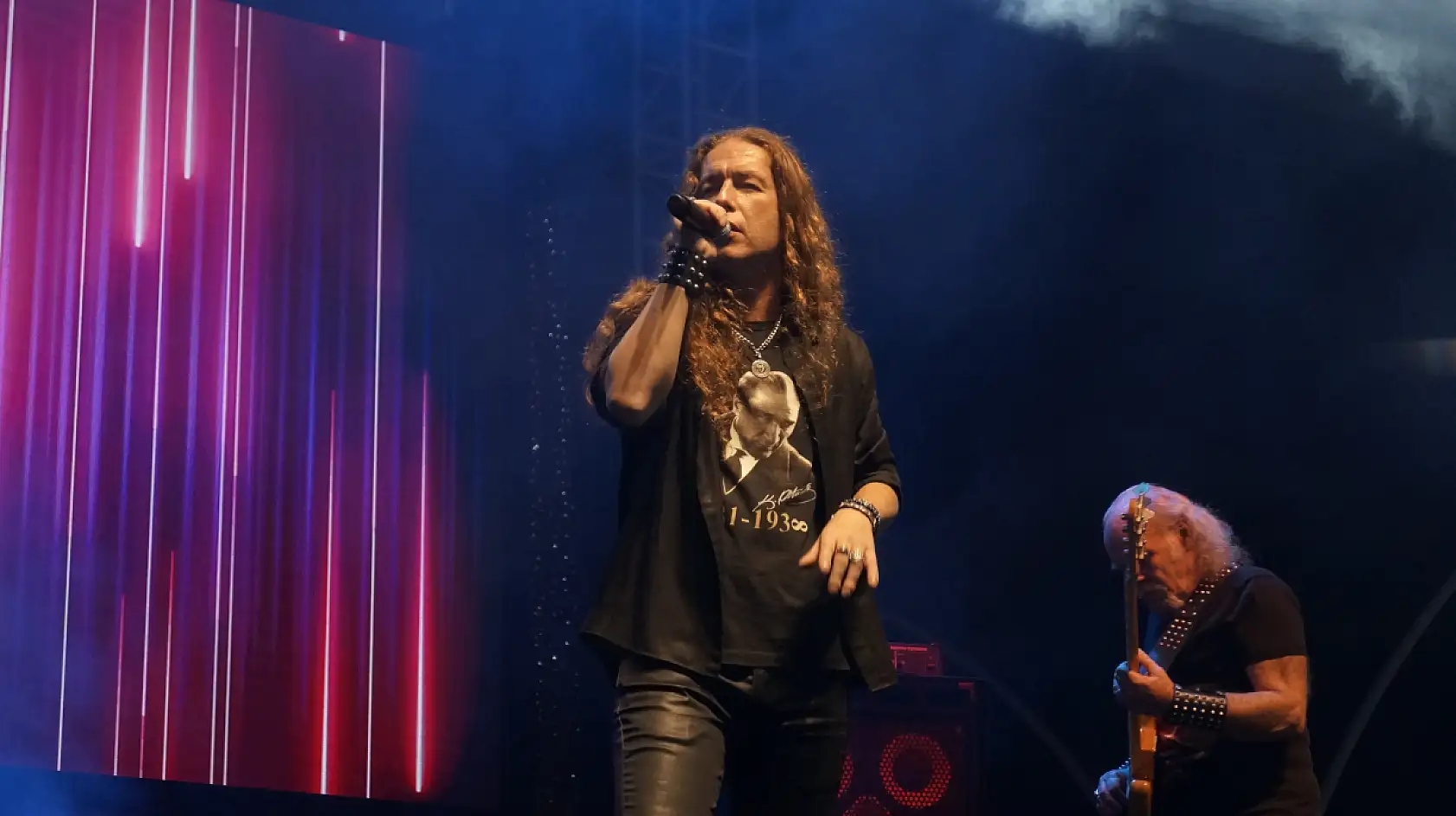 Fethiye Beşkaza Meydanı'nda Kurtalan Ekspres Rüzgarı Esti