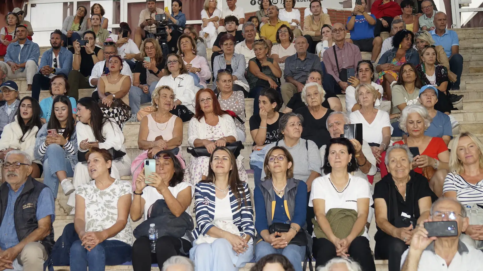 Fethiye EGE-SEN Sanat Derneği'nden 'Her Telden Merhaba' Etkinliği