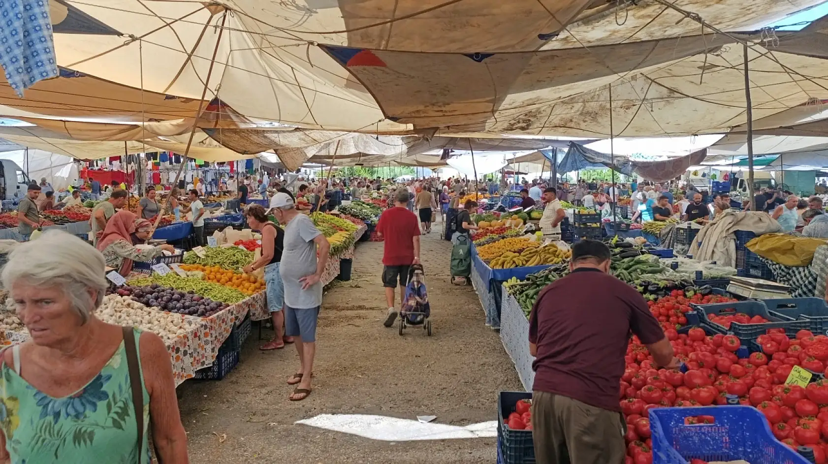 Fethiye Pazar esnafı Koyuncu, 'İşler beklenenin altında'