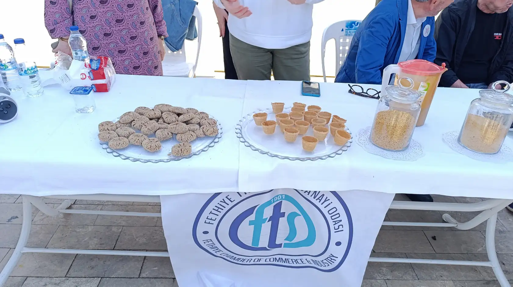 Fethiye, canlı yayınla ekranlara taşındı