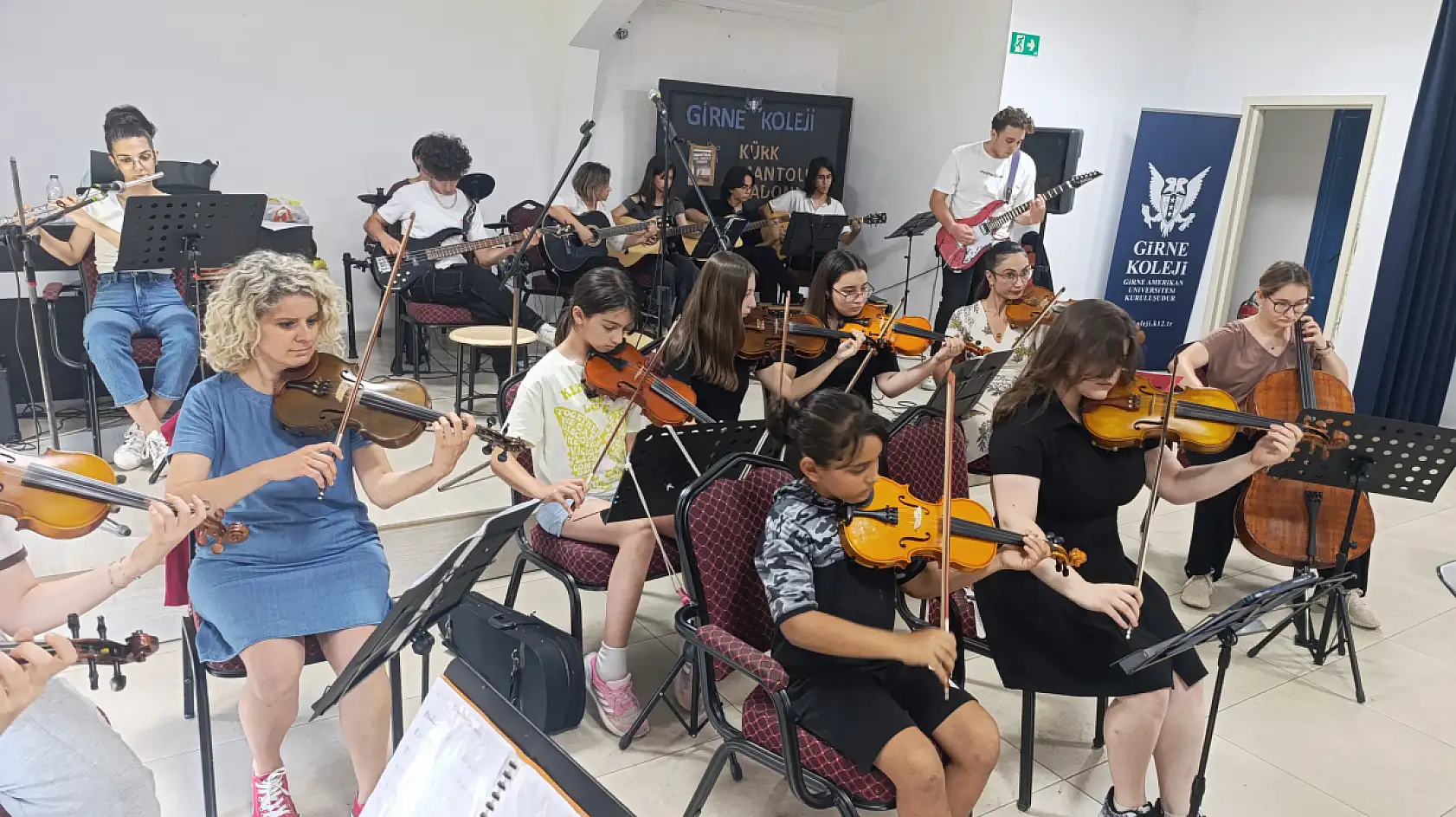 Fethiye Poli Orkestrası konser hazırlıklarını sürdürüyor