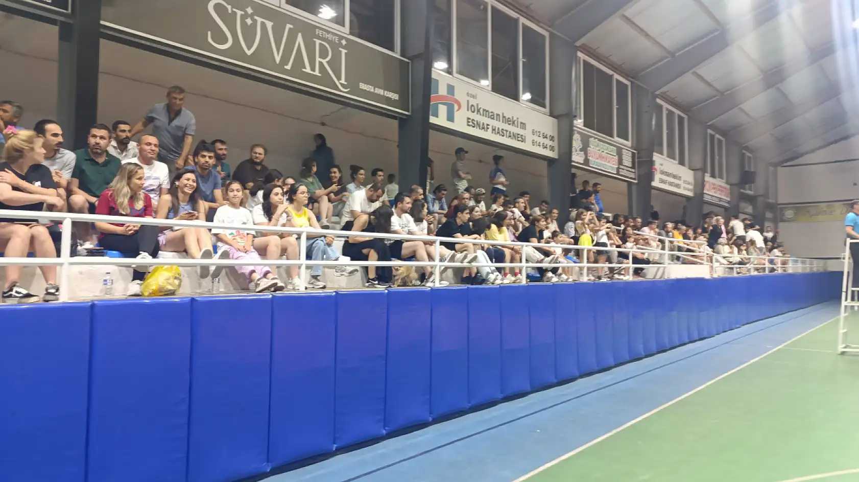 Fethiye'de Kurumlar Arası Voleybol heyecanı