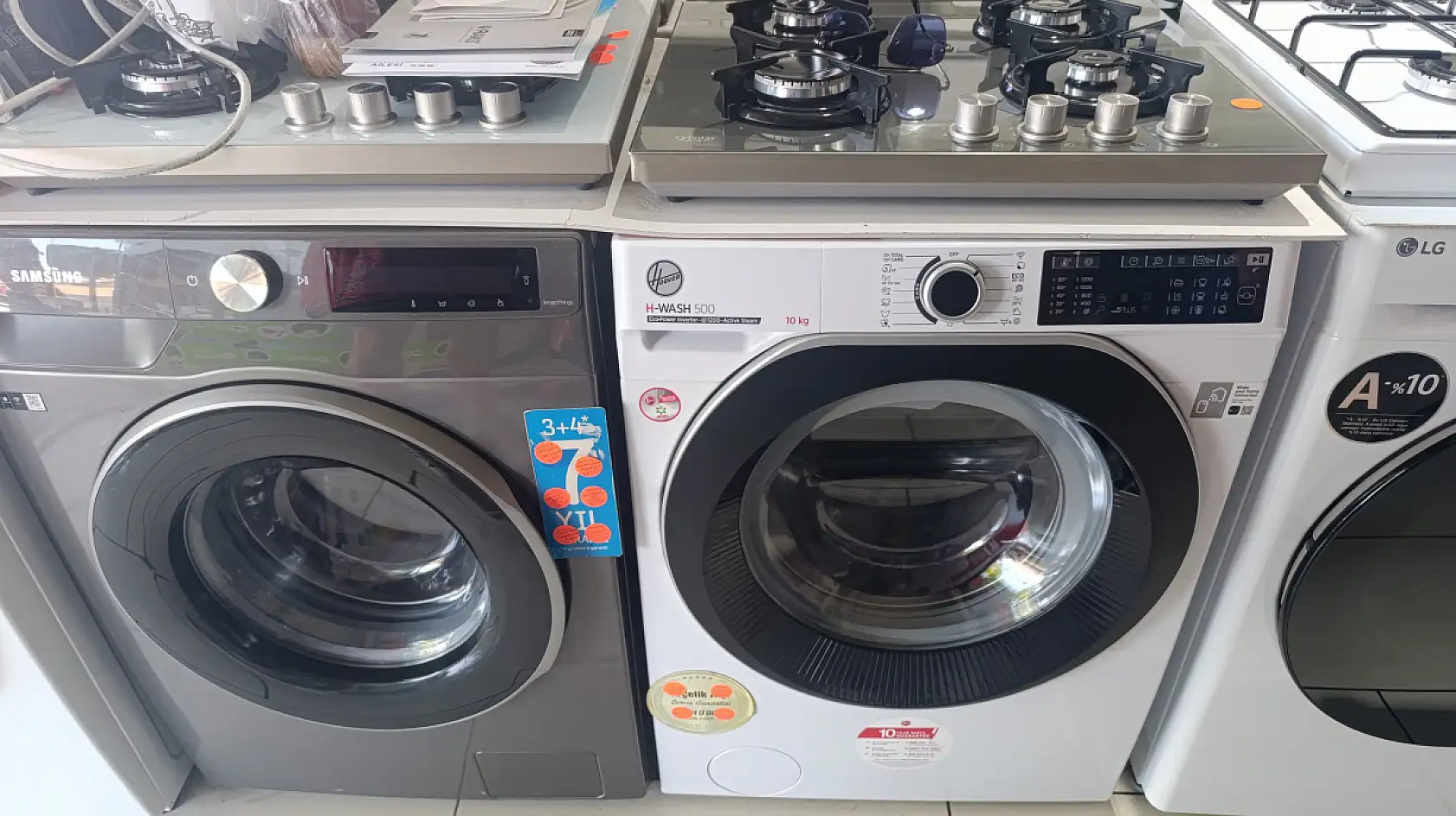 Fethiye'de klima ve beyaz eşya satışları düğün sezonuyla hareketlendi